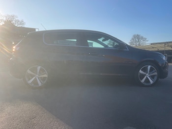 Used Peugeot 308 2017 for sale - 77759412: Photo