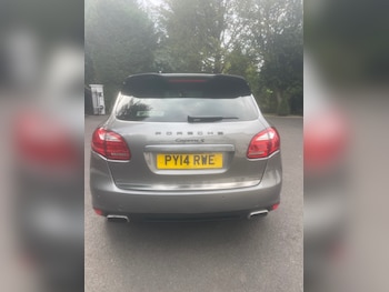 Used Porsche Cayenne 2014 for sale - 77584855: Photo