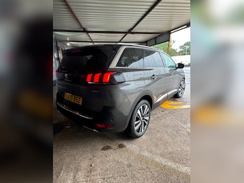 Used Peugeot 5008 2020 for sale - 79386420: Photo