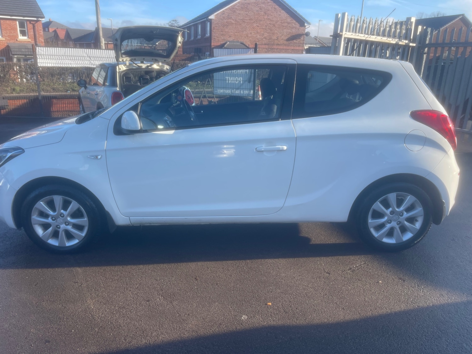 Used Hyundai i20 2013 for sale - 77223103: Photo 6