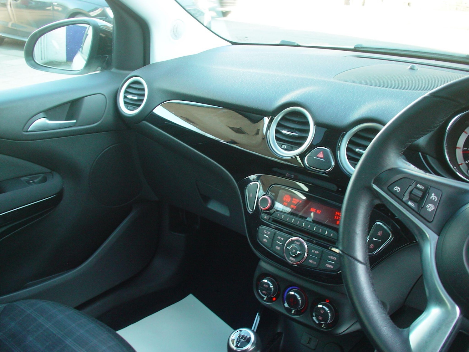 Used Vauxhall ADAM for sale - 77823600: Photo 24