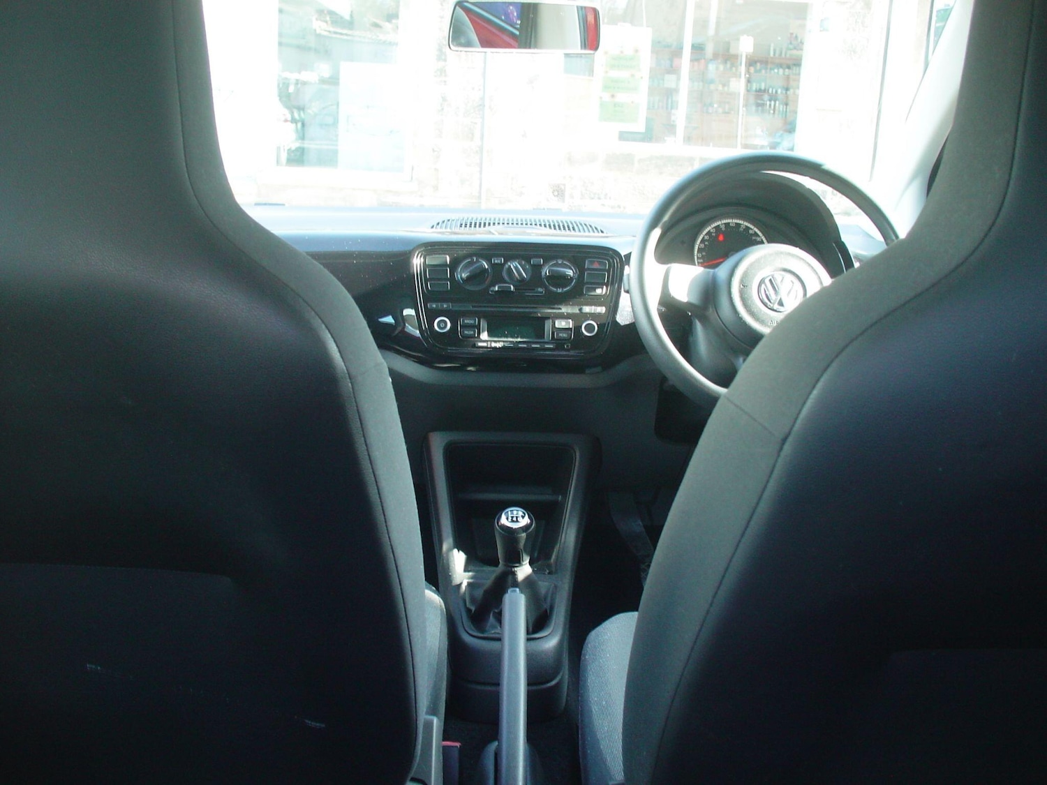 Used Volkswagen up! 2014 for sale - 77824063: Photo 12