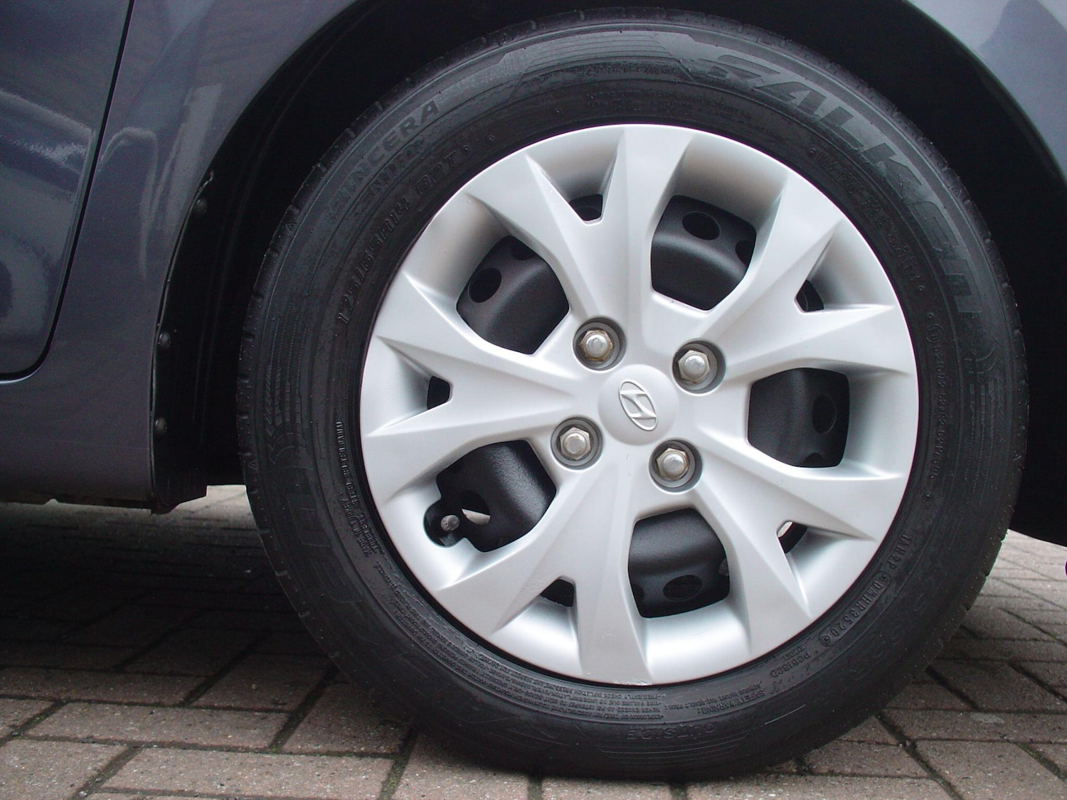 Used Hyundai i10 for sale - 77825242: Photo 28