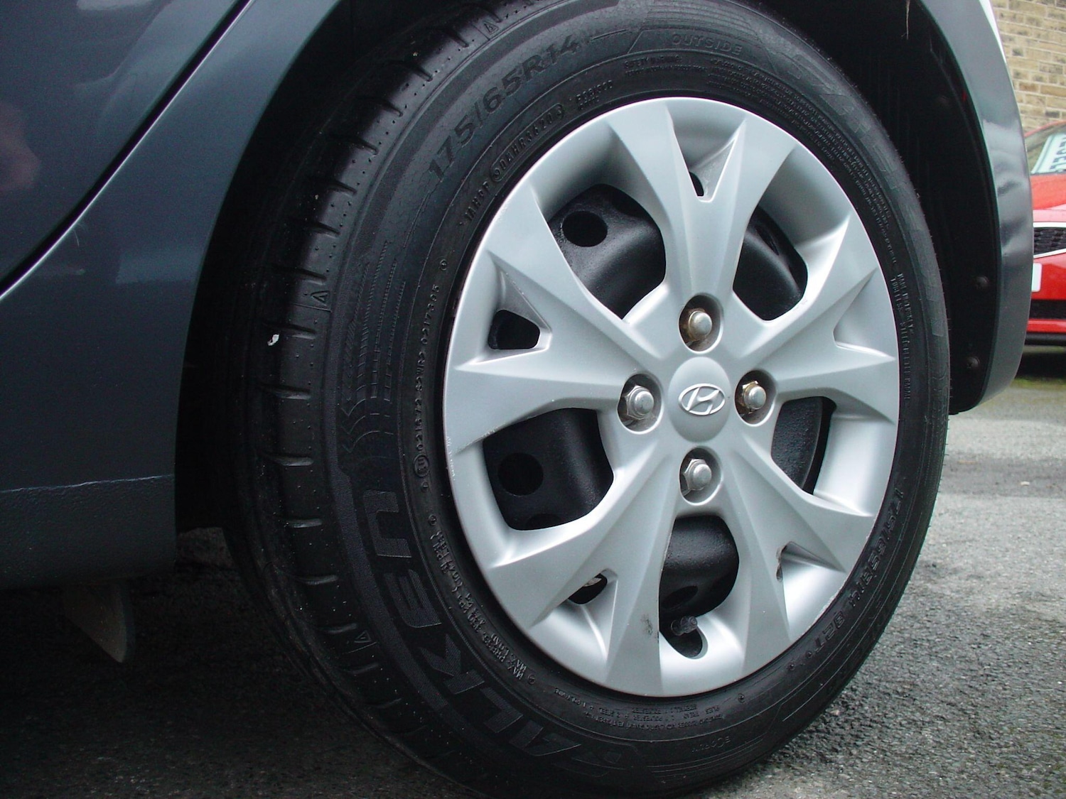 Used Hyundai i10 for sale - 77825242: Photo 30