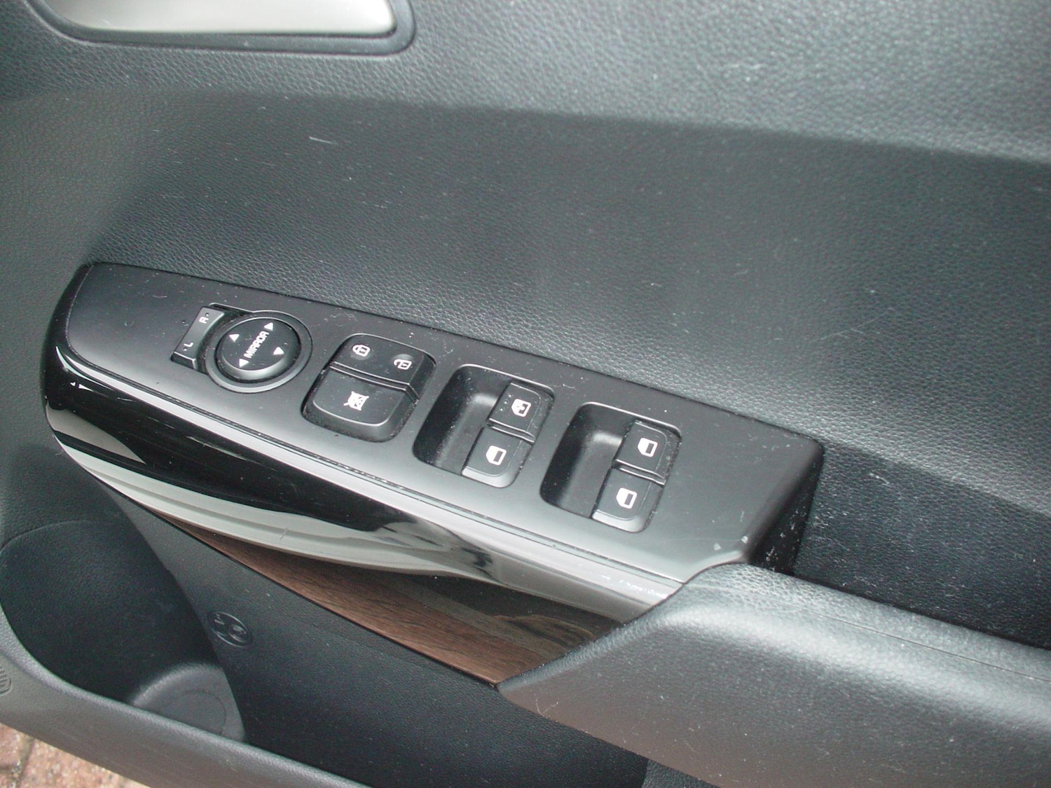 Used Kia Picanto for sale - 77824728: Photo 23