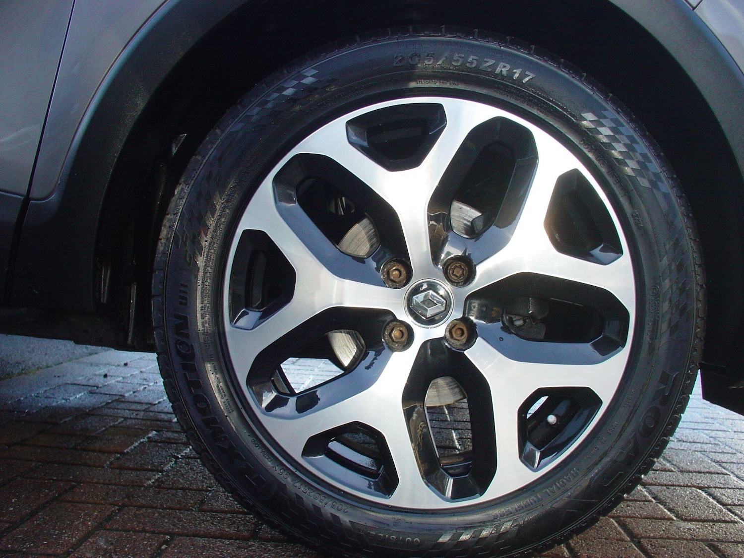 Used Renault Captur for sale - 77823591: Photo 27