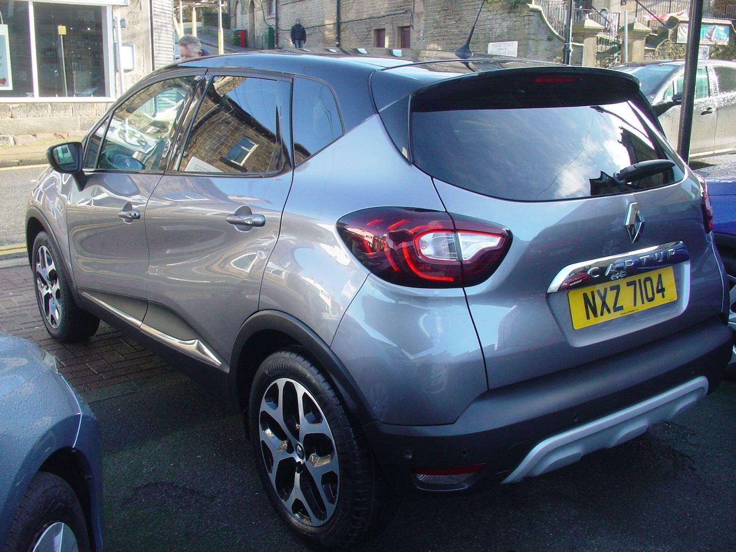 Used Renault Captur for sale - 77823591: Photo 8