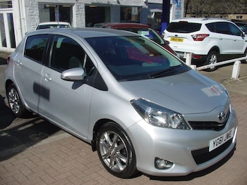 Used Toyota Yaris 2011 for sale - 78100197: Photo
