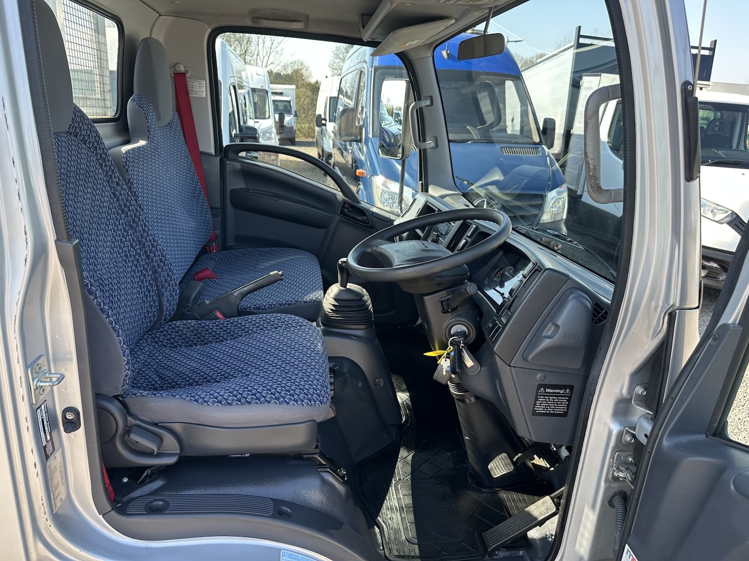 Used Isuzu Other 2022 for sale - 77953903: Photo 2