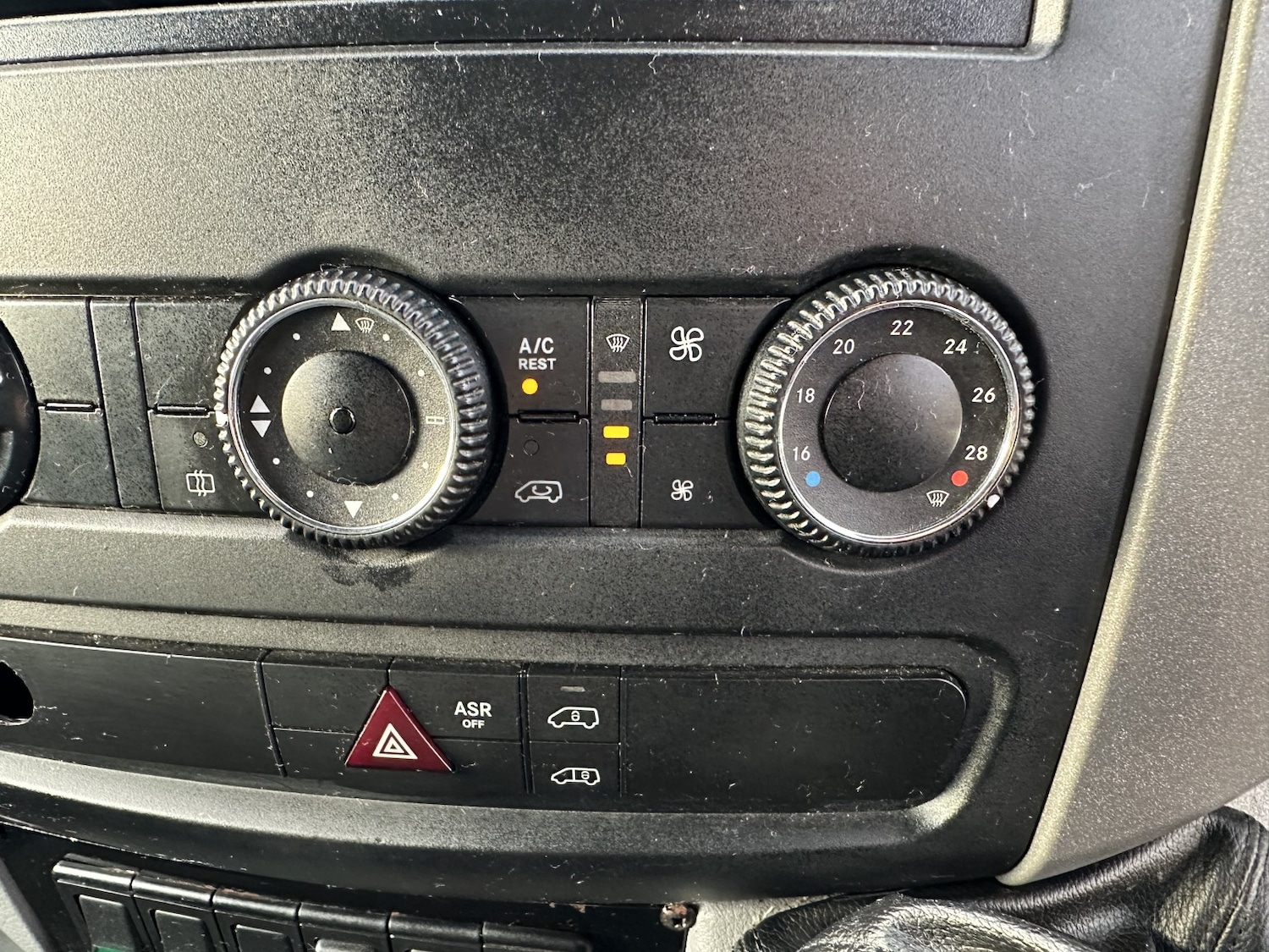 Used Volkswagen Crafter 2012 for sale - 76821634: Photo 21