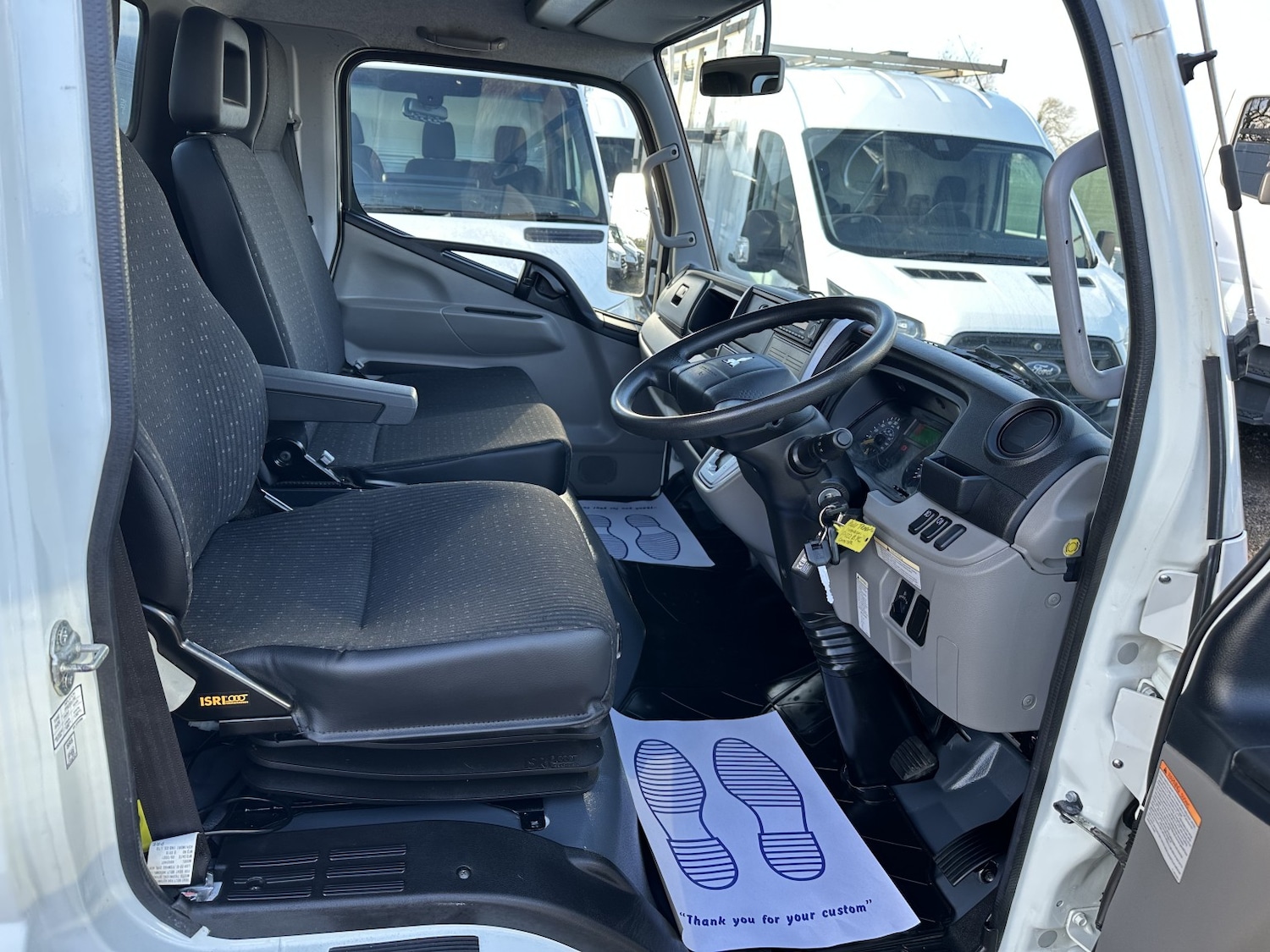 Used Mitsubishi Canter 2022 for sale - 77438388: Photo 2