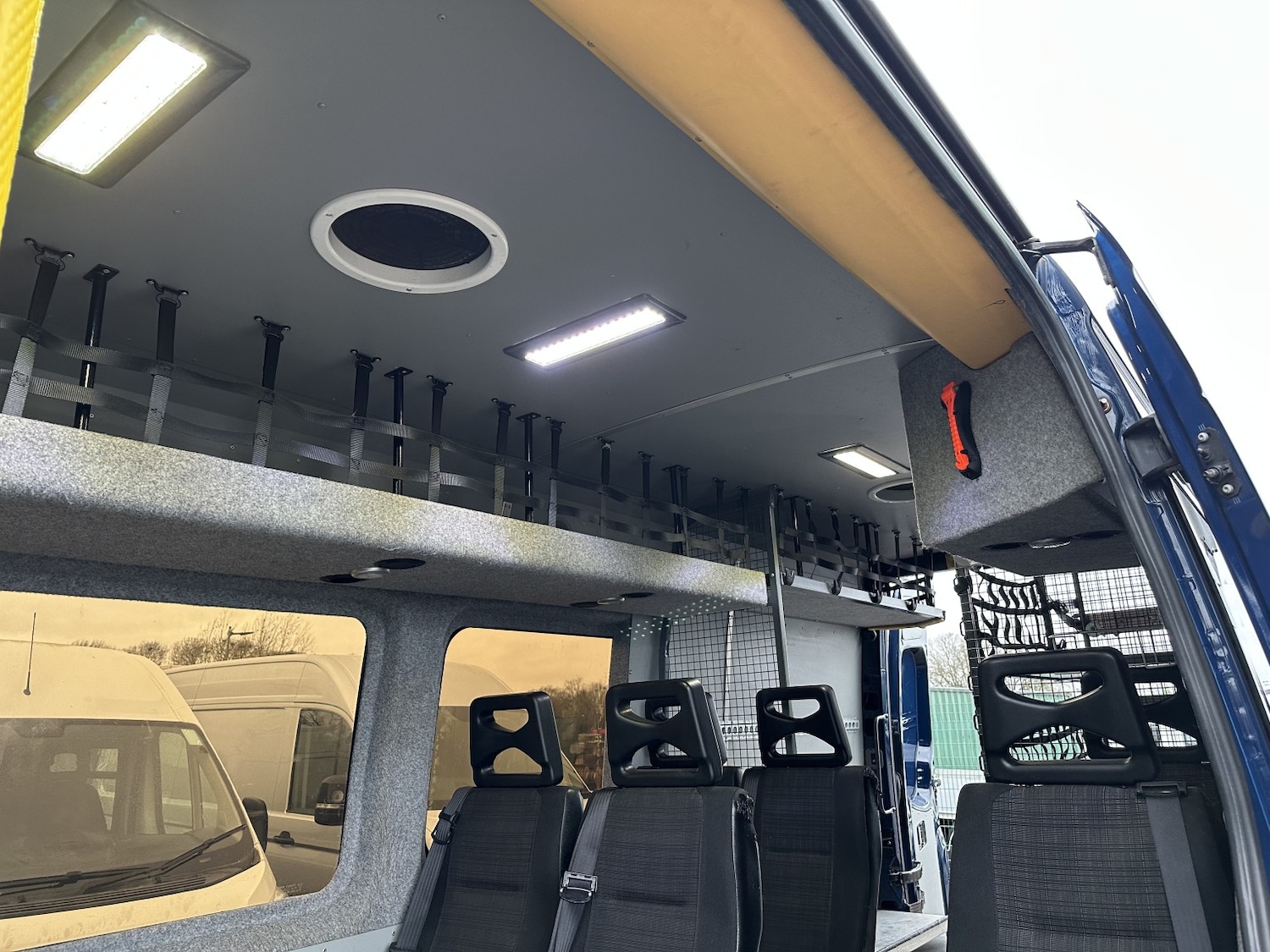 Used Mercedes-Benz Sprinter 2016 for sale - 77851423: Photo 11