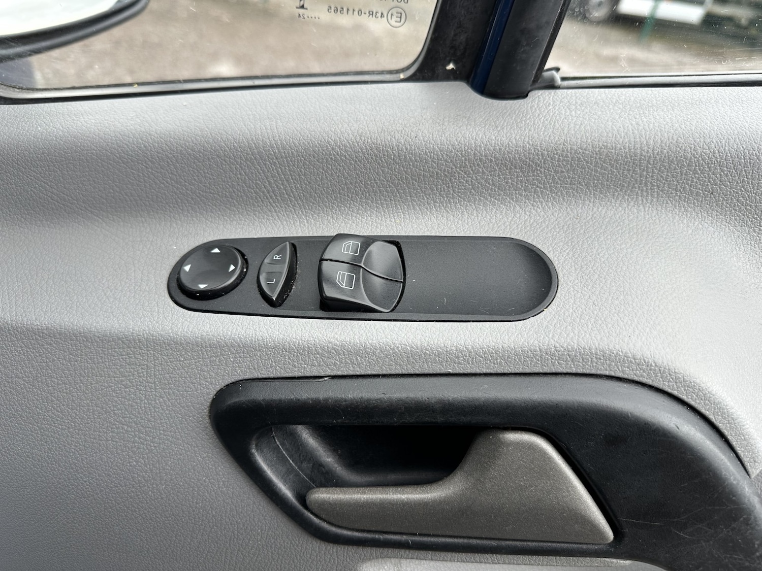 Used Mercedes-Benz Sprinter 2016 for sale - 77851423: Photo 15