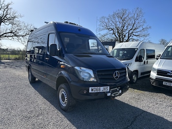 Used Mercedes-Benz Sprinter 2017 for sale - 77891677: Photo