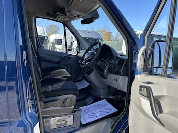 Used Mercedes-Benz Sprinter 2017 for sale - 77891677: Photo