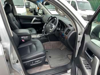 Used Toyota Land Cruiser 2014 for sale - 73369024: Photo