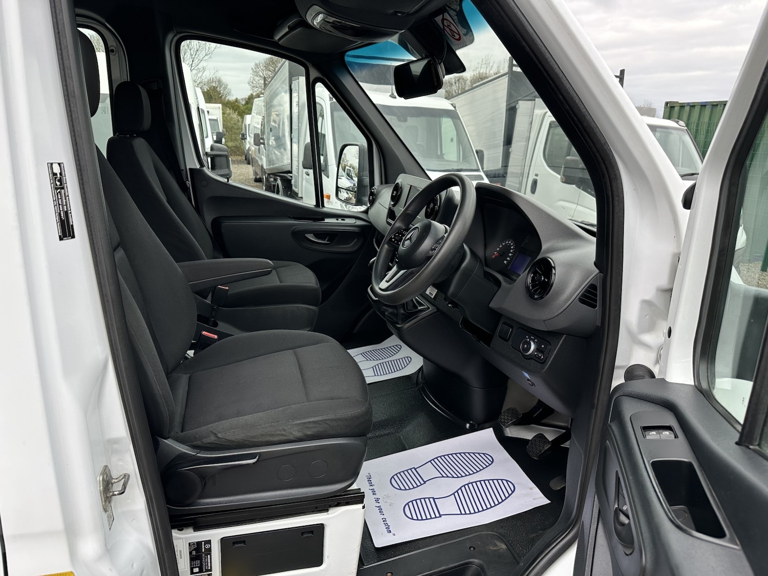 Used Mercedes-Benz Sprinter 2023 for sale - 78098323: Photo 2