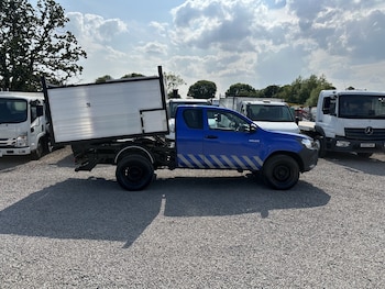 Used Toyota Hilux 2018 for sale - 79246411: Photo