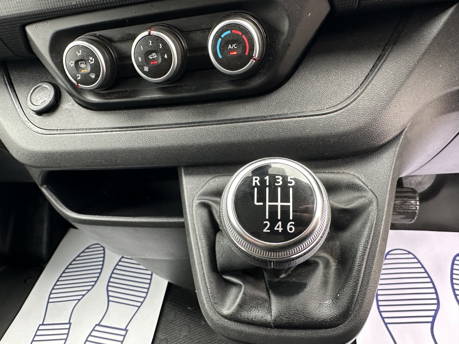 Used Renault Trafic 2024 for sale - 78125106: Photo 18