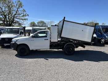 Used Toyota Hilux 2020 for sale - 78373567: Photo