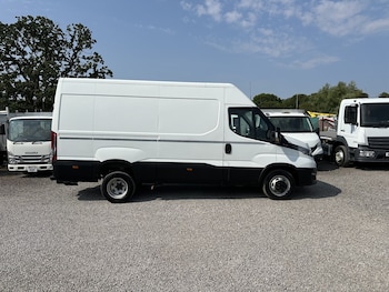 Used Iveco Daily 2022 for sale - 79246606: Photo