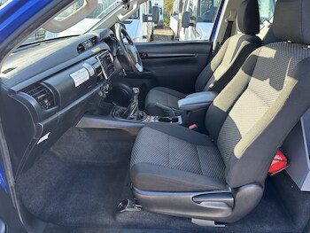 Used Toyota Hilux 2018 for sale - 76521135: Photo