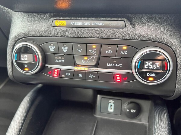 Used Ford Focus 2020 for sale - 76008159: Photo 25