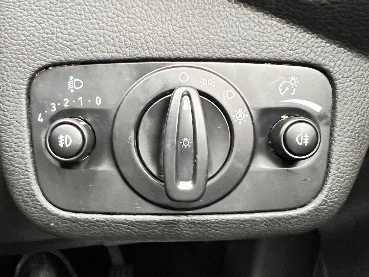 Used Ford Kuga 2018 for sale - 76493976: Photo 22