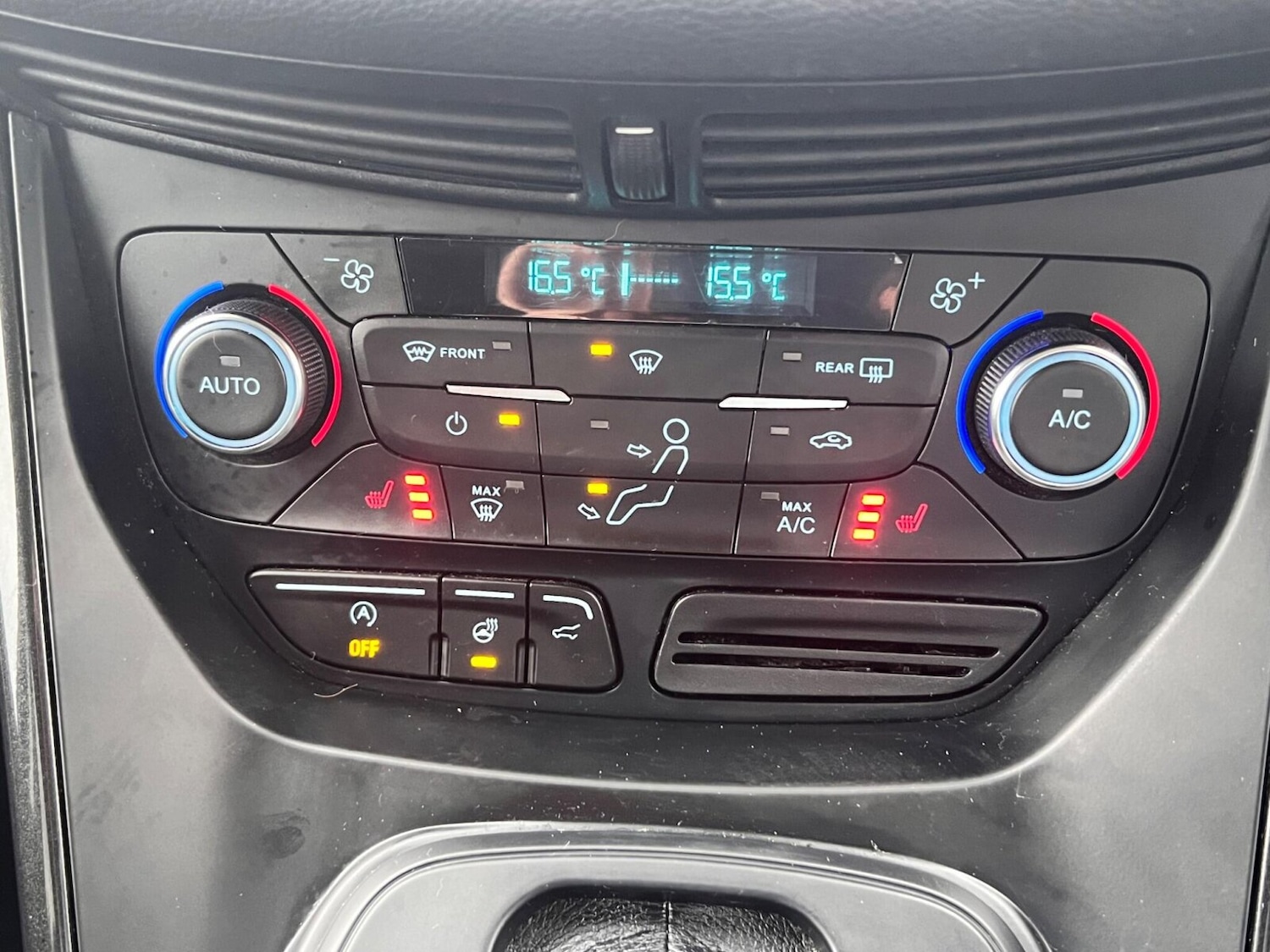 Used Ford Kuga 2018 for sale - 76493976: Photo 25