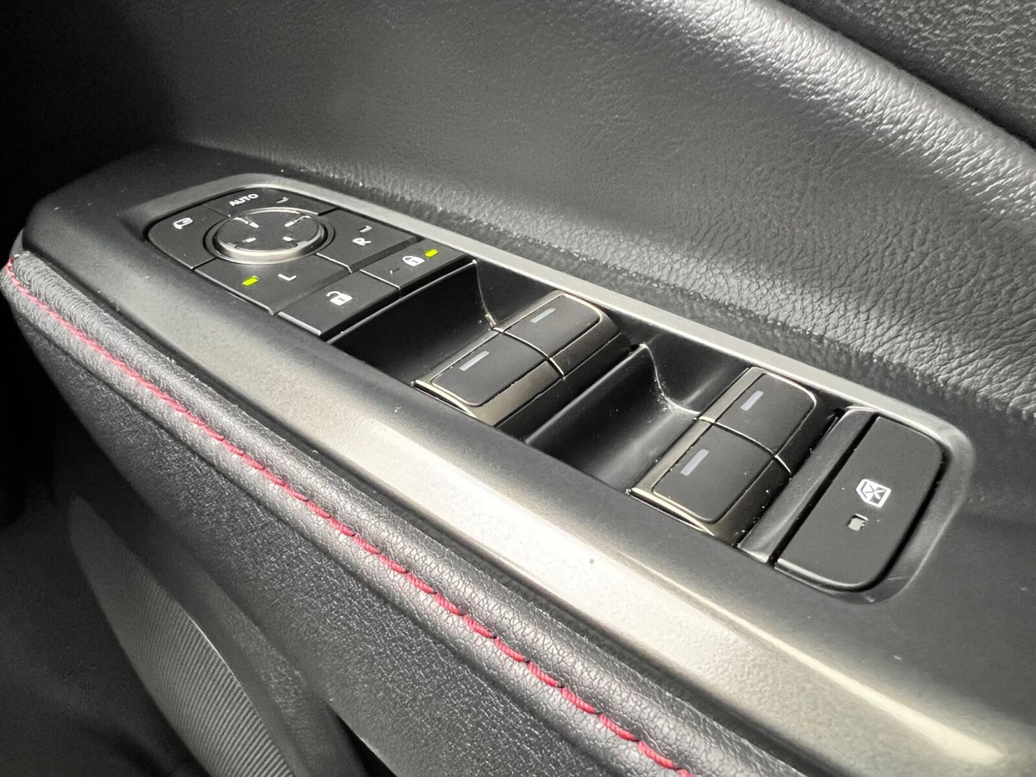 Used Lexus LBX 2024 for sale - 76817848: Photo 22