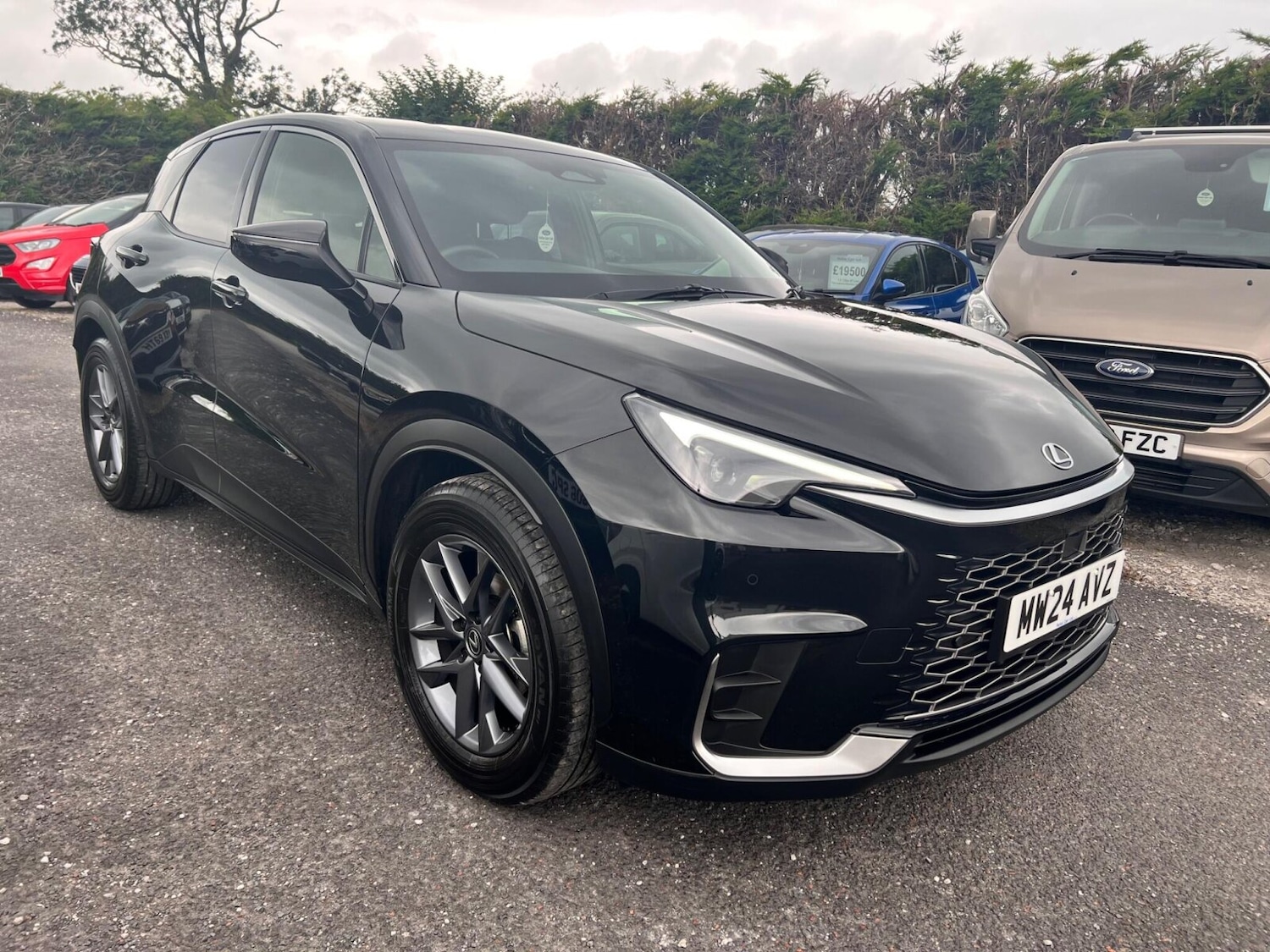 Used Lexus LBX 2024 for sale - 76817848: Photo 4