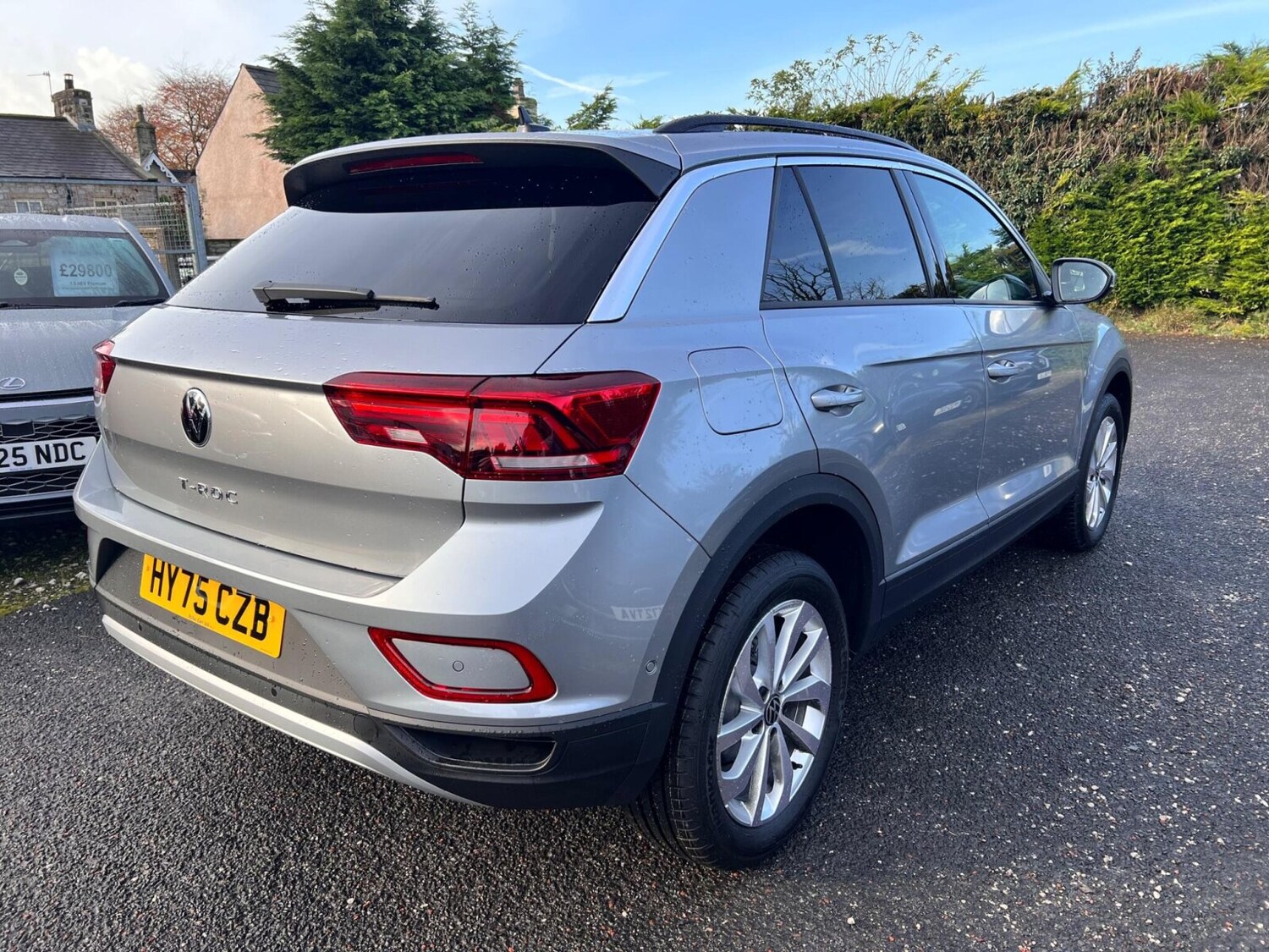 Used Volkswagen T-Roc 2025 for sale - 76366527: Photo 14