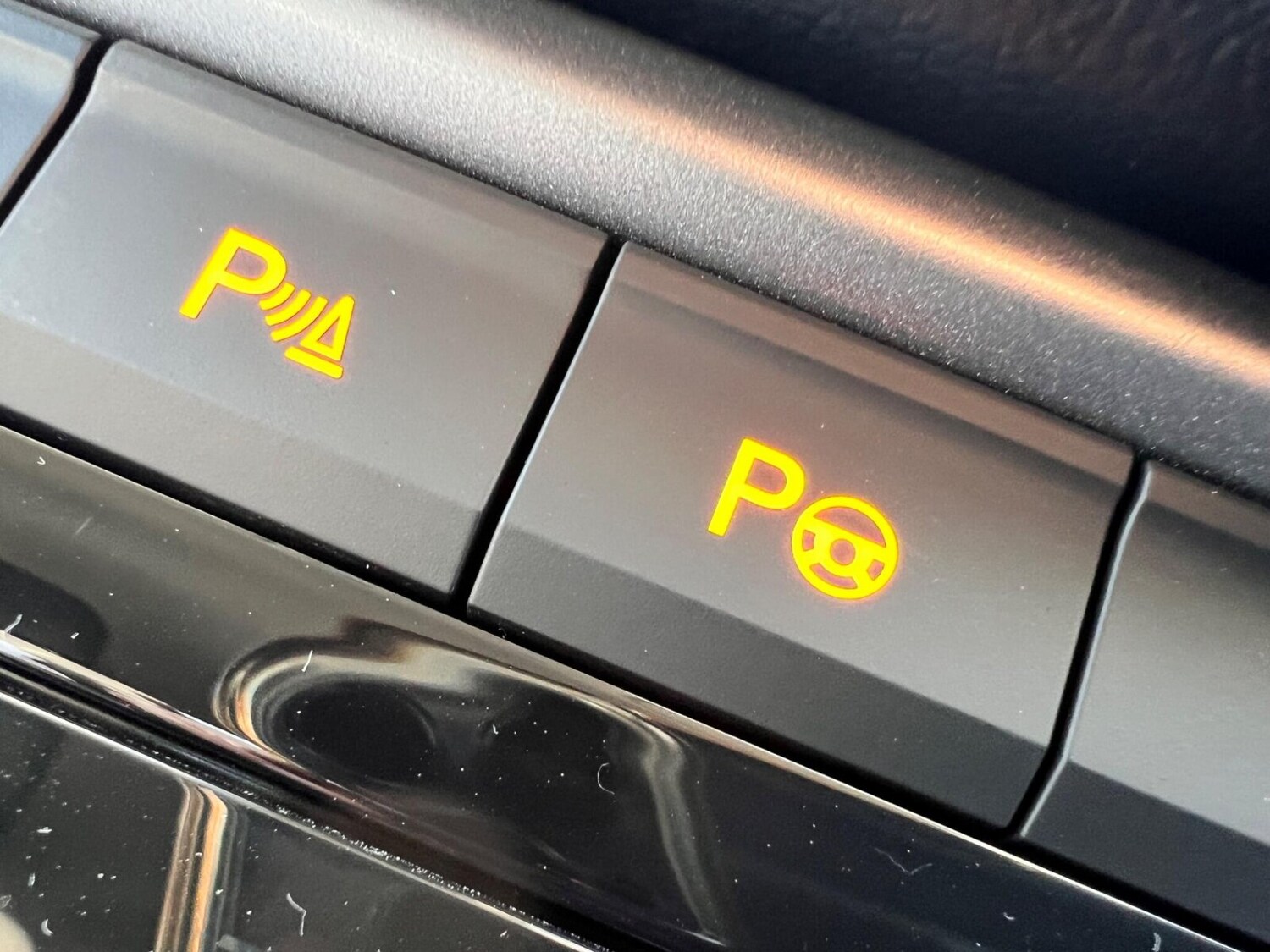 Used Volkswagen T-Roc 2025 for sale - 76366527: Photo 22