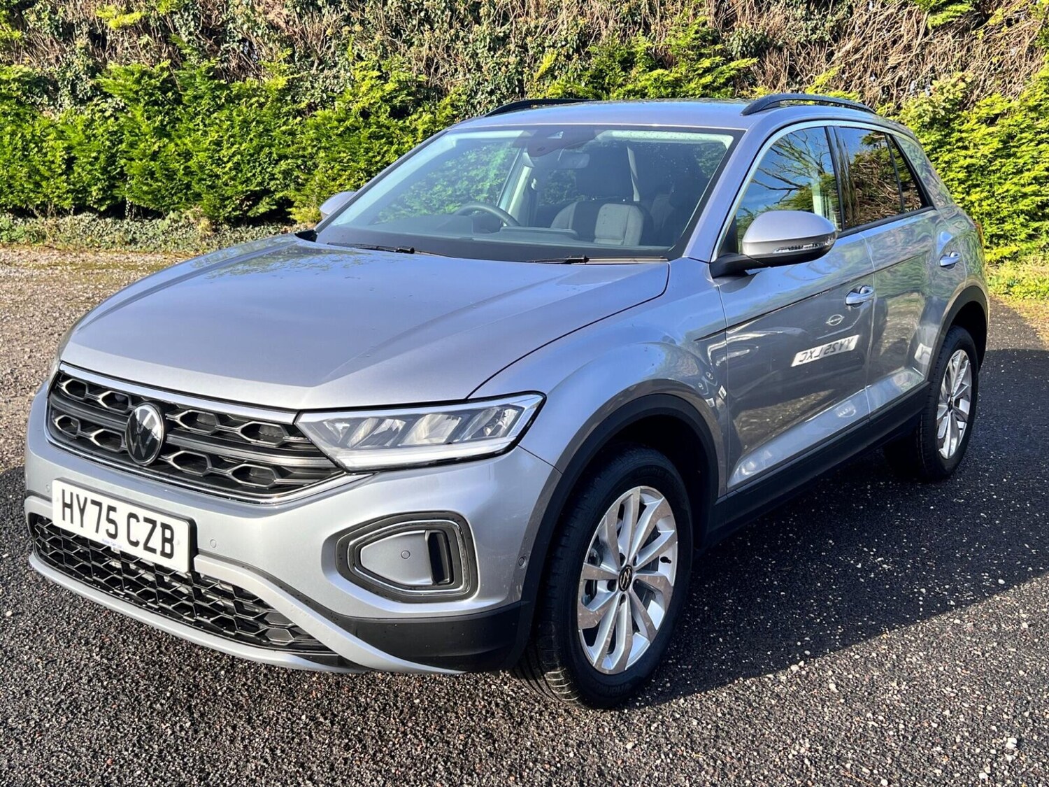 Used Volkswagen T-Roc 2025 for sale - 76366527: Photo 5