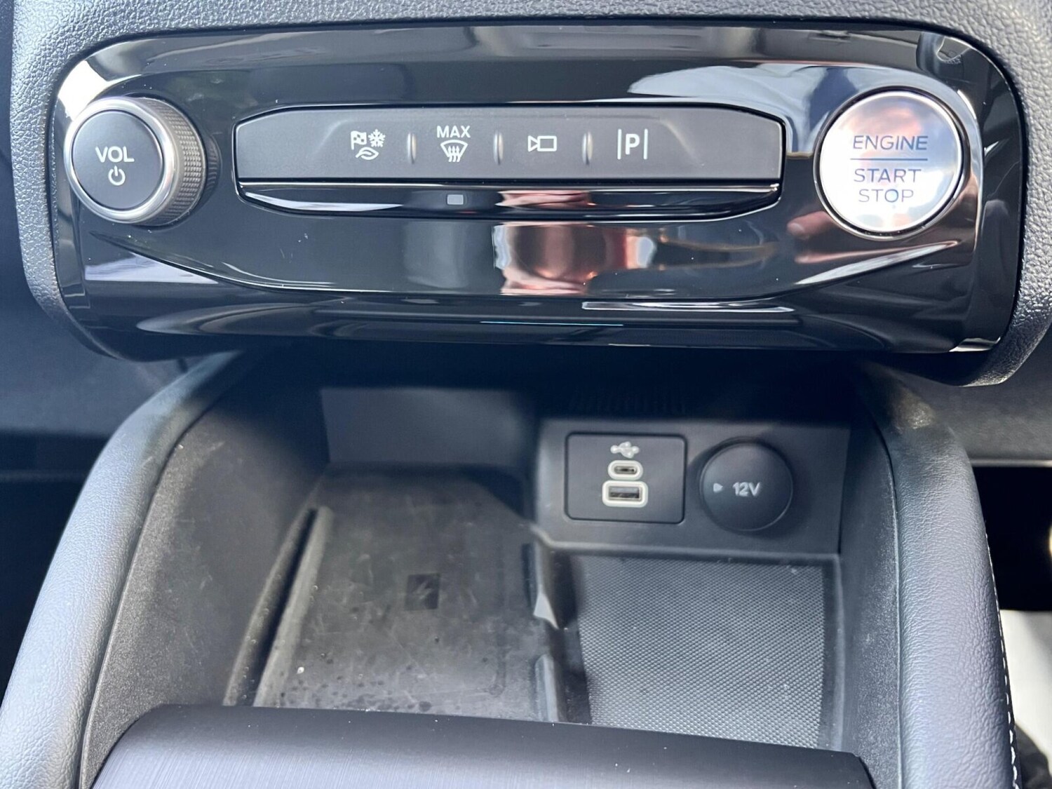 Used Ford Kuga 2025 for sale - 78198919: Photo 19