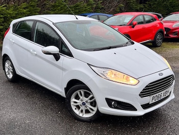 Used Ford Fiesta 2016 for sale - 76999289: Photo