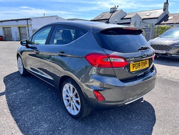 Used Ford Fiesta 2018 for sale - 79472436: Photo
