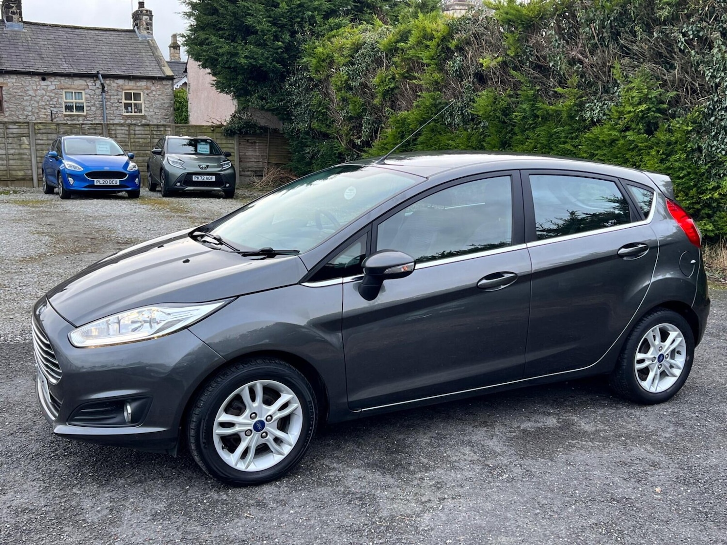 Used Ford Fiesta 2017 for sale - 77420457: Photo 4