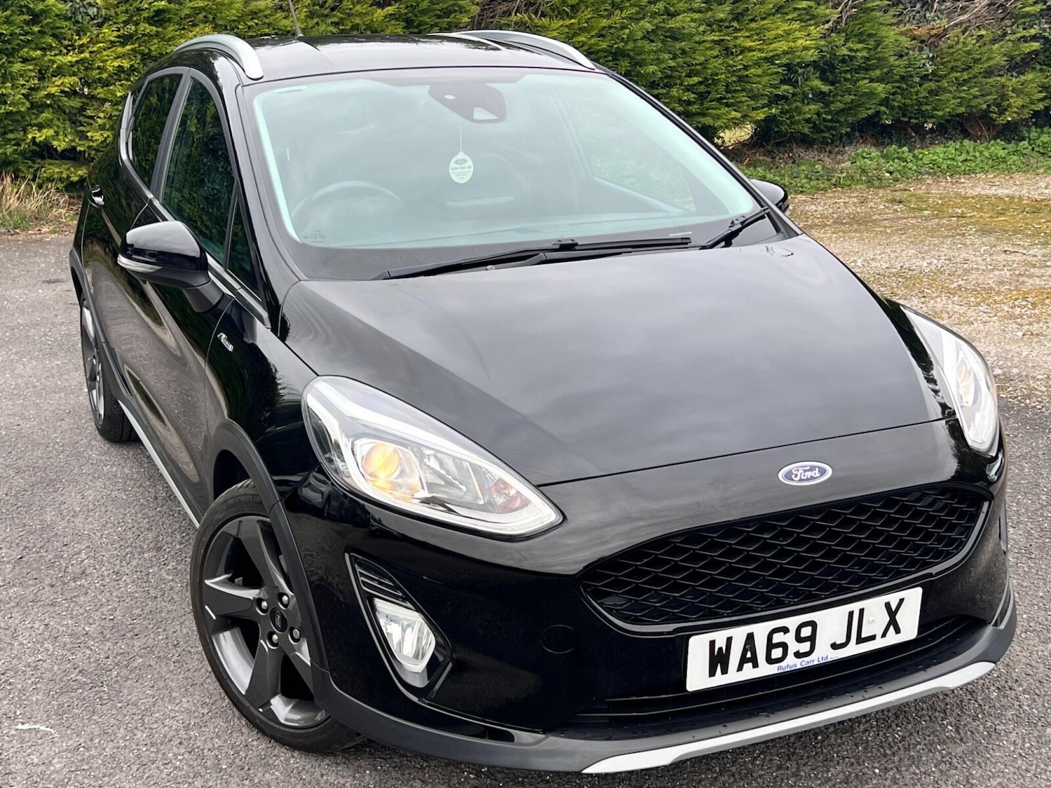 Used Ford Fiesta 2019 for sale - 77995110: Photo 2