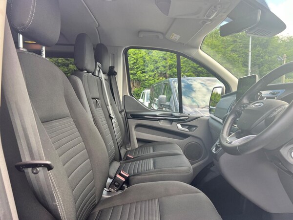 Used Ford Transit Custom 2023 for sale - 75467523: Photo 17