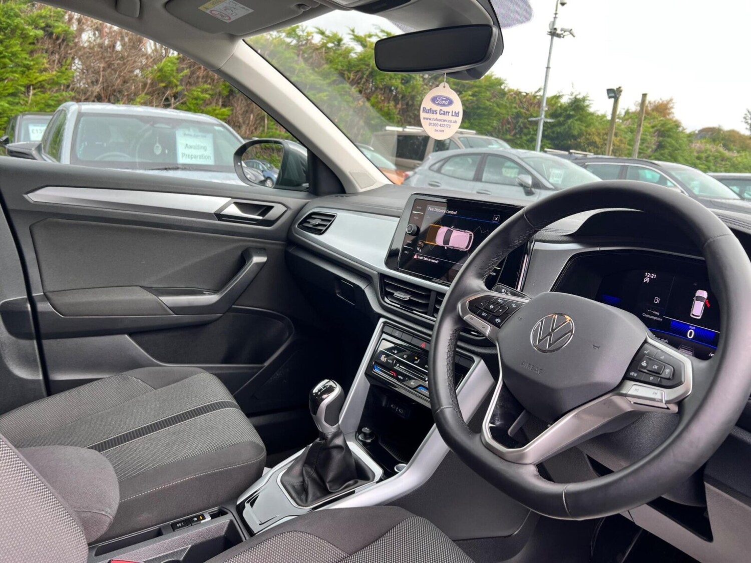 Used Volkswagen T-Roc 2025 for sale - 76316885: Photo 25