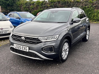 Used Volkswagen T-Roc 2025 for sale - 76316885: Photo 4