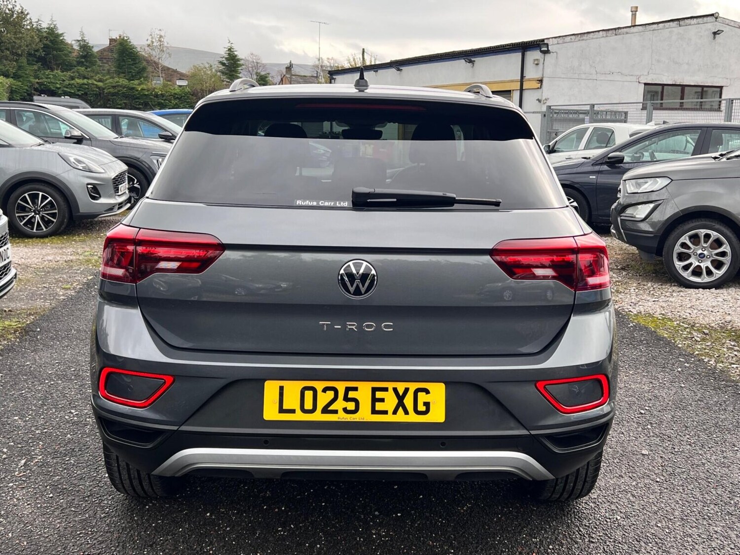 Used Volkswagen T-Roc 2025 for sale - 76316885: Photo 5