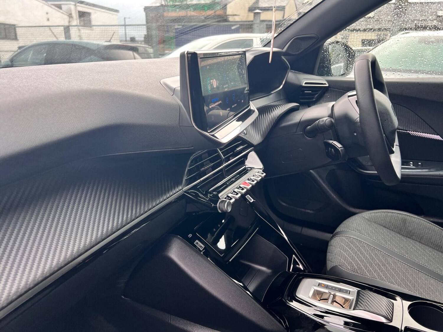 Used Peugeot 2008 2025 for sale - 76479848: Photo 17