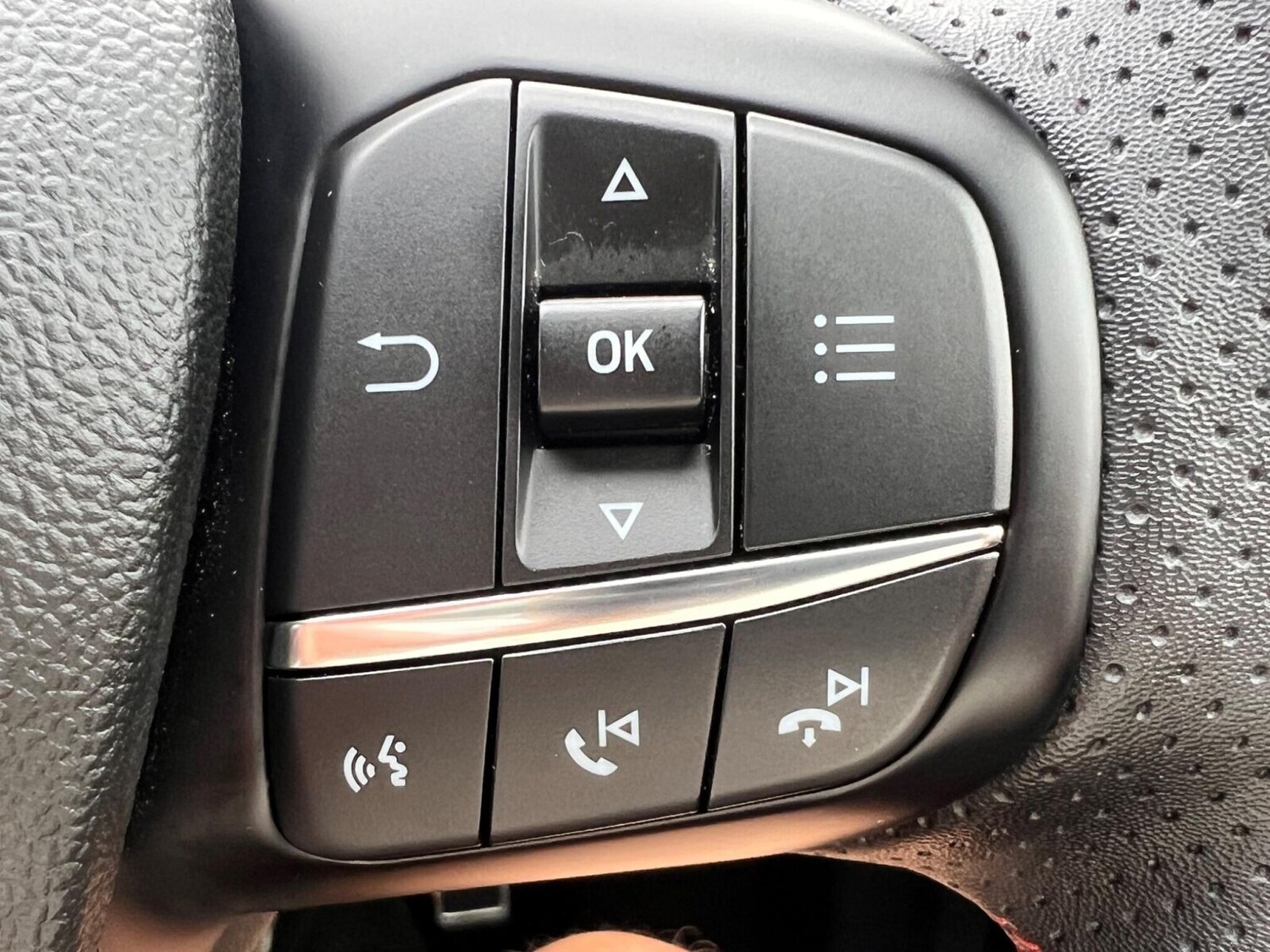 Used Ford Kuga 2023 for sale - 75979983: Photo 24