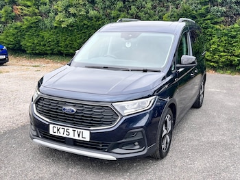 Used Ford Tourneo Connect 2025 for sale - 79297251: Photo