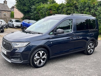 Used Ford Tourneo Connect 2025 for sale - 79297251: Photo