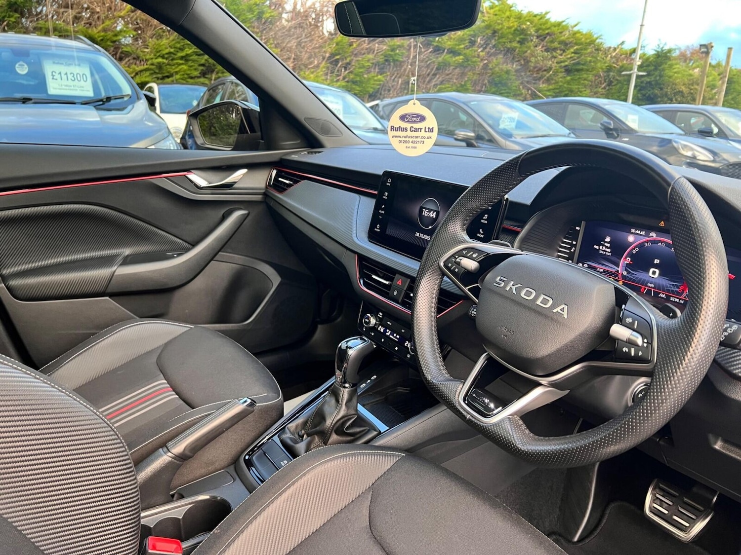 Used Skoda Kamiq 2025 for sale - 76400749: Photo 11