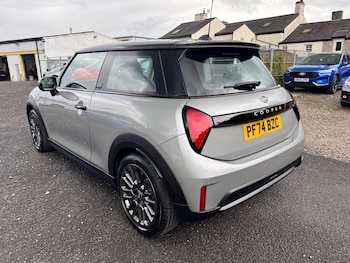 Used MINI Cooper 2024 for sale - 78630124: Photo
