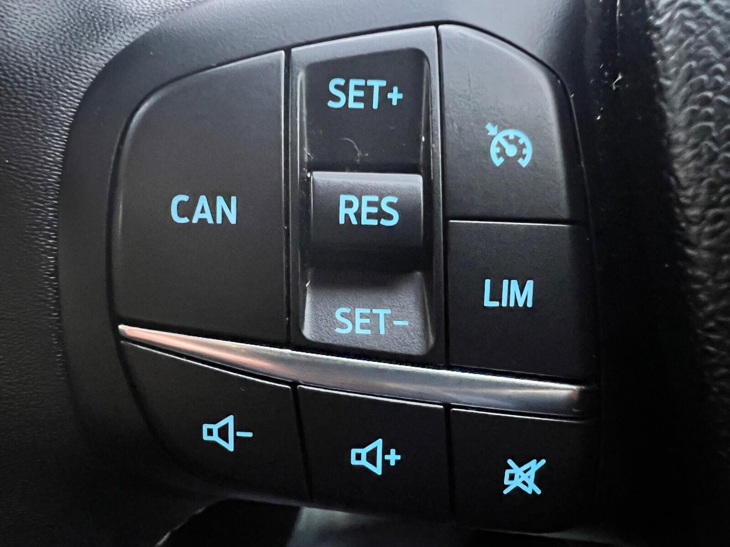 Used Ford Puma 2023 for sale - 76738240: Photo 17